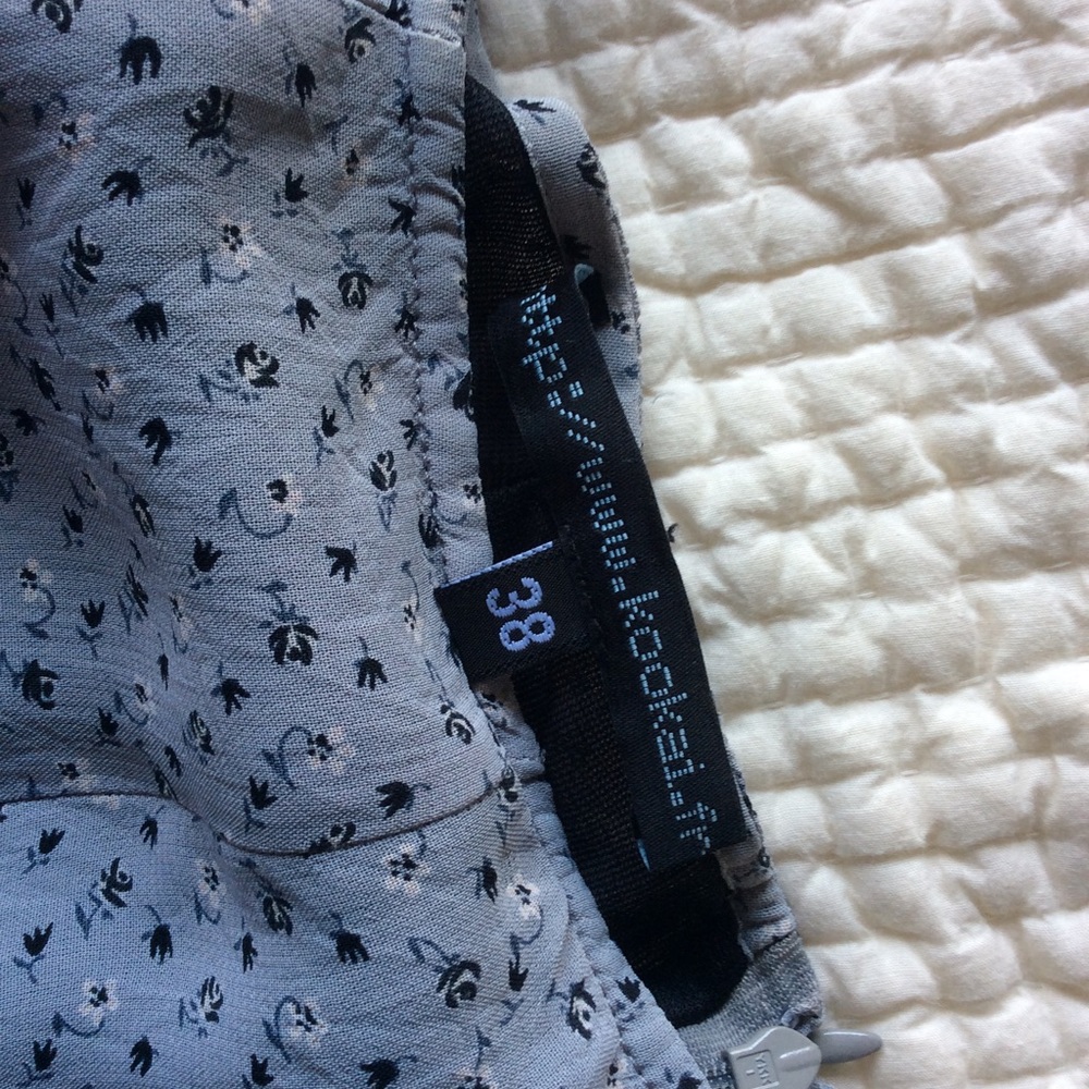 Skirt - Picture 2 of 2